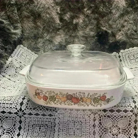 ***HOST PICK *** Vintage corningware  A-10-B spice of life patterns - Picture 1 of 16